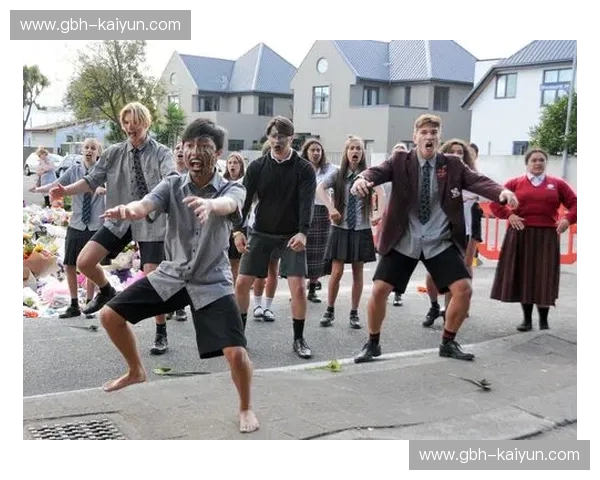 铁血龙魂vs毛利战舞：中国vs新西兰男篮录像中隐藏的胜负天机与篮球美学