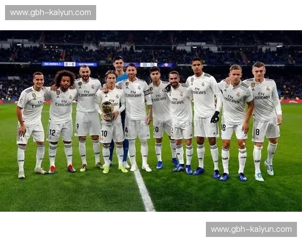 维斯卡vs皇马：当加泰罗尼亚的灵魂撞击伯纳乌的王权，这场足球圣战永不谢幕